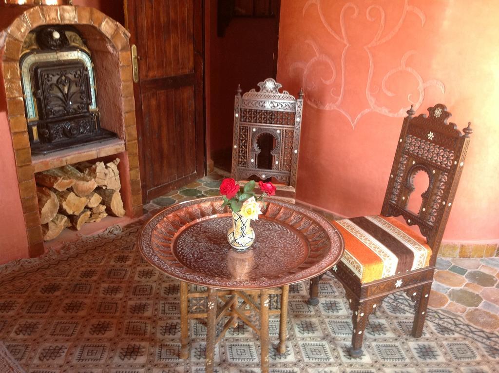 Riad Timadrouine Timatraouine Buitenkant foto