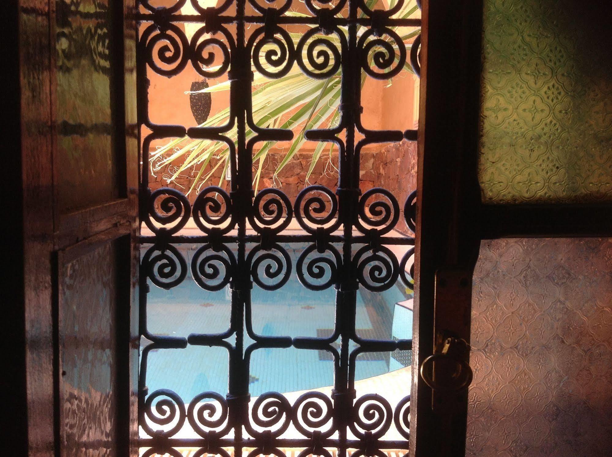 Riad Timadrouine Timatraouine Buitenkant foto